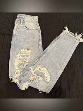 American Eagle Mom Jeans